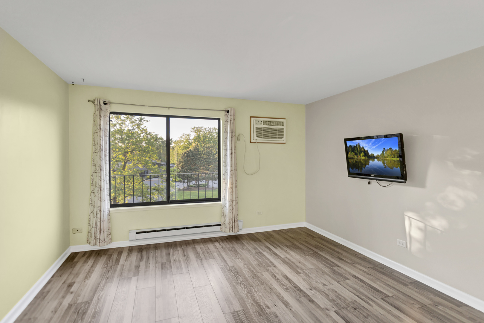 256 Canterbury Lane #5, Bolingbrook, IL 60440
