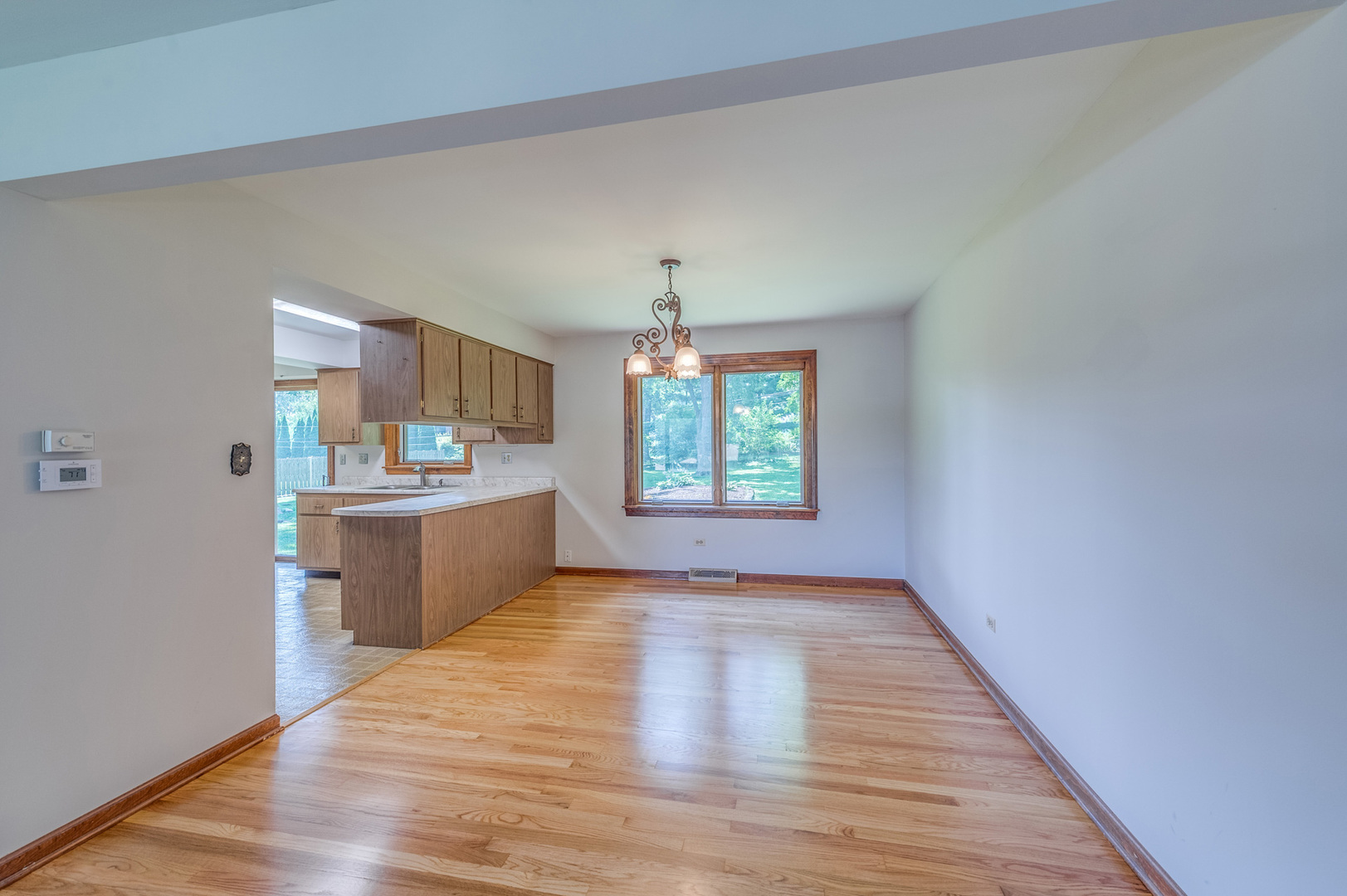 701 Hitchcock Avenue, Lisle, IL 60532