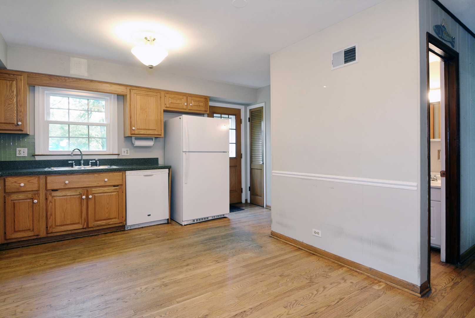 604 S Reuter Drive, Arlington Heights, IL 60005