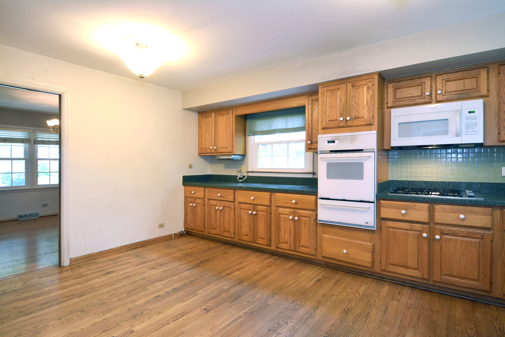 604 S Reuter Drive, Arlington Heights, IL 60005