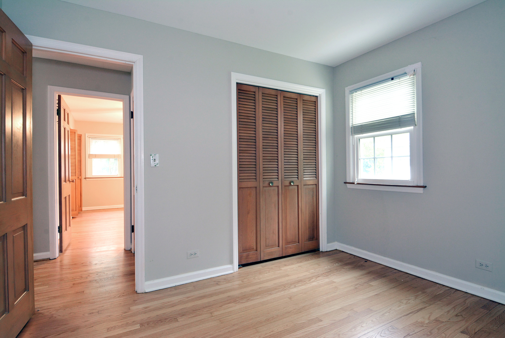 604 S Reuter Drive, Arlington Heights, IL 60005