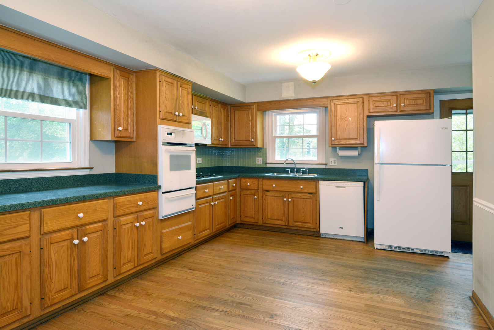 604 S Reuter Drive, Arlington Heights, IL 60005