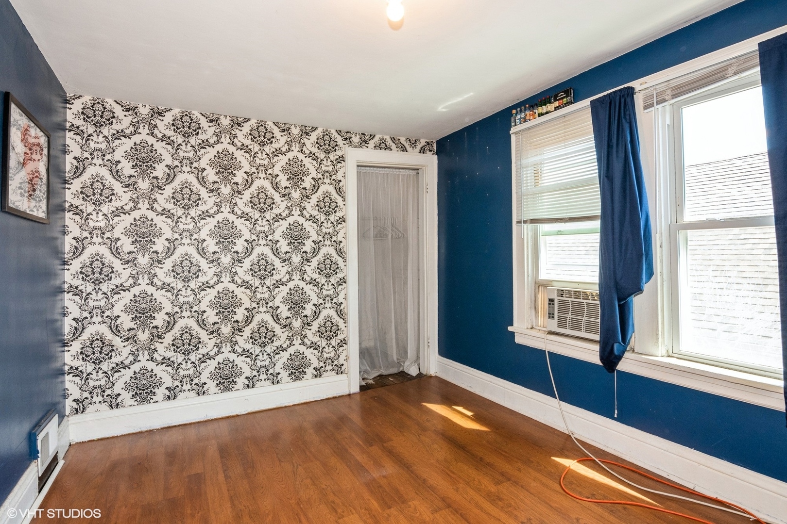 2116 S 3rd Avenue, Maywood, IL 60153