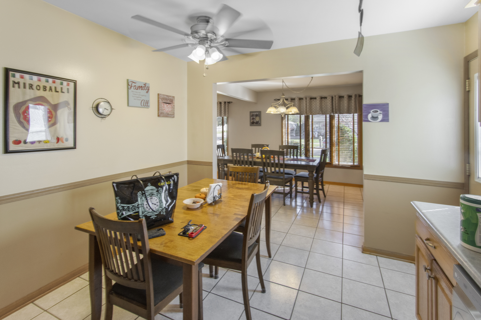 9000 Westwood Drive, Orland Hills, IL 60487