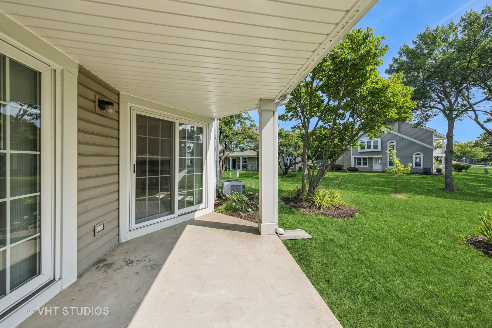 384 Waterford Court #384, Carol Stream, IL 60188