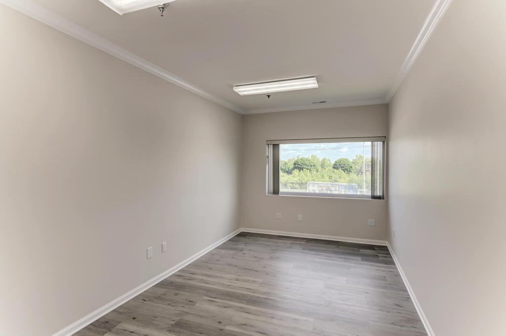 7601 W 191st Street #2E, Tinley Park, IL 60487