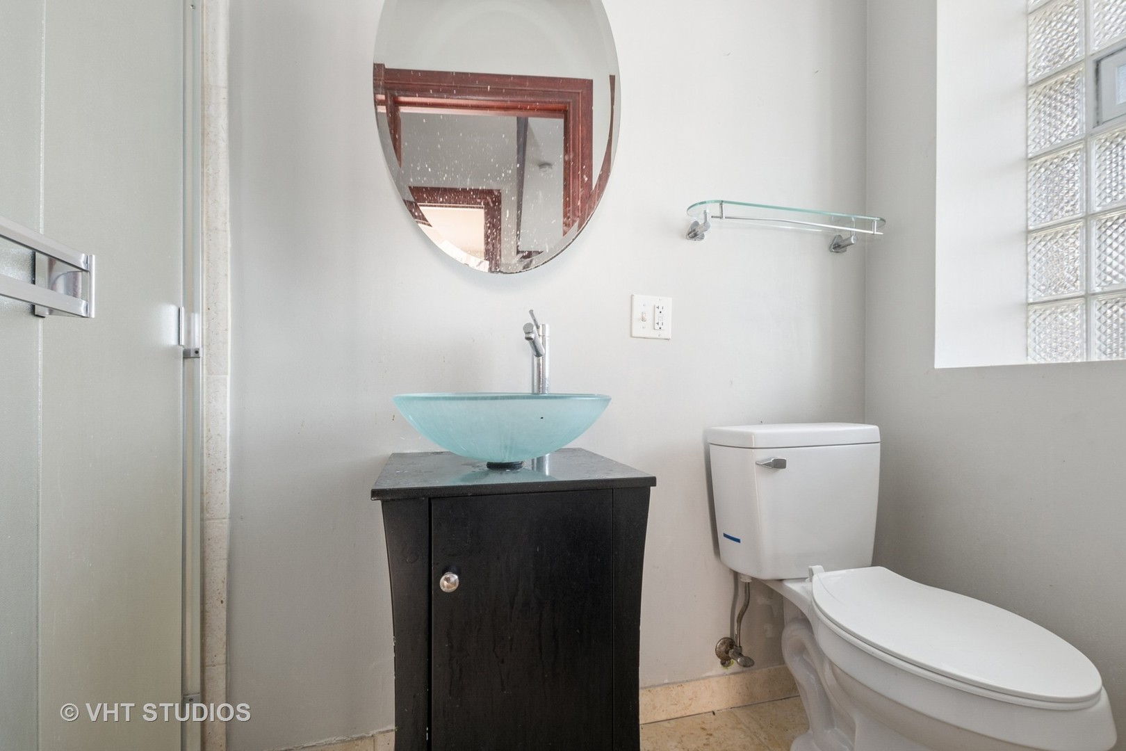 212 E 44th Street #2, Chicago, IL 60653
