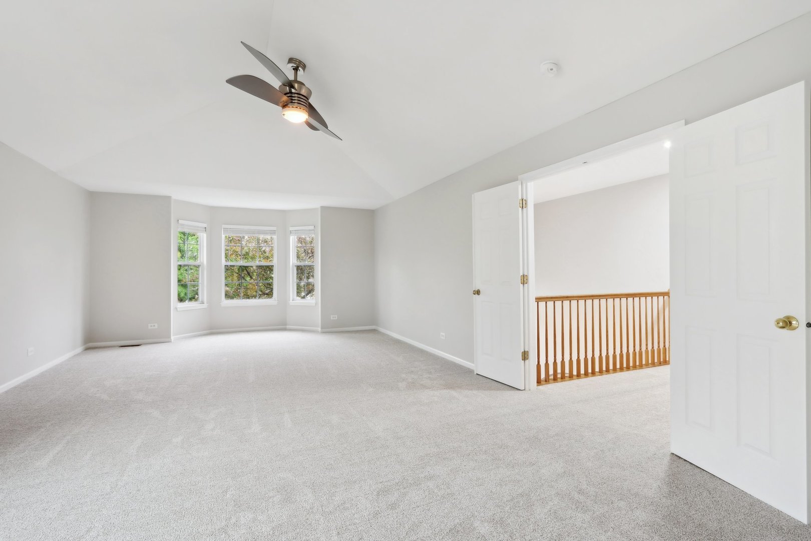2913 Glenarye Drive, Lindenhurst, IL 60046