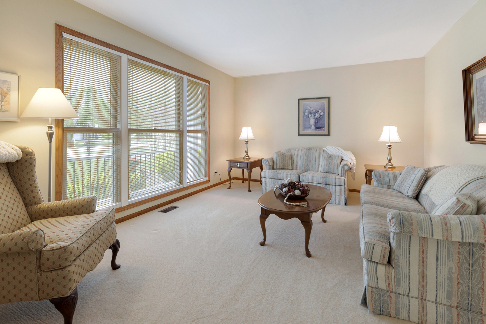 91 Southfield Drive, Vernon Hills, IL 60061