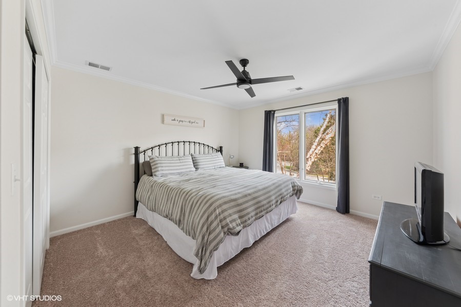 21827 W RIVIERA Court, Ivanhoe, IL 60060