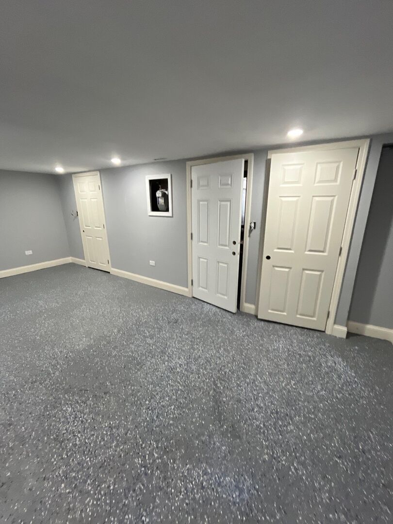 7438 S Champlain Avenue, Chicago, IL 60619