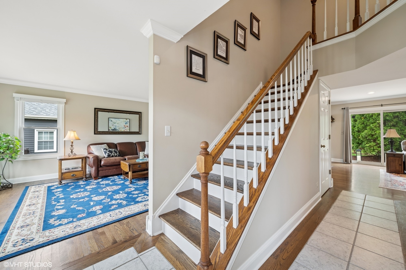 1099 Berkshire Lane, Barrington, IL 60010