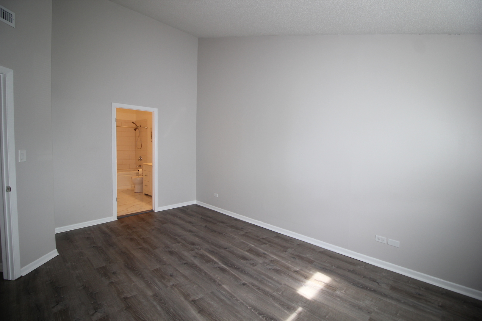 13340 S Oakview Court #V2, Palos Heights, IL 60463