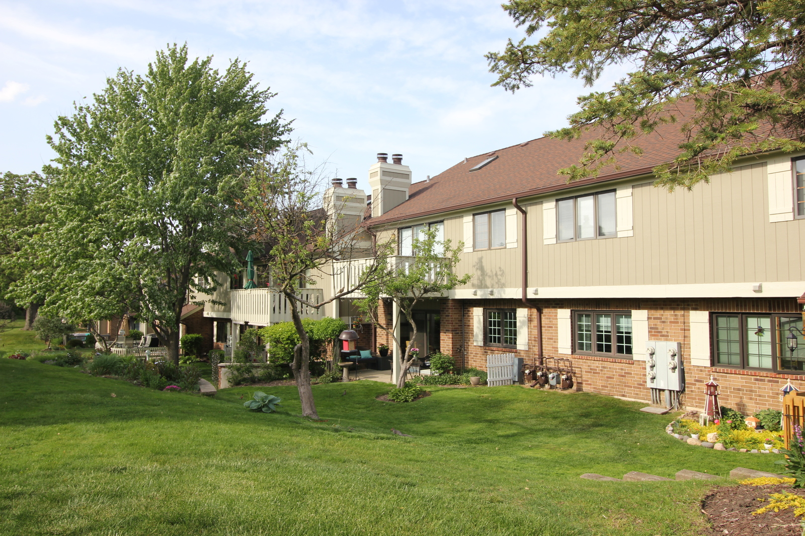13340 S Oakview Court #V2, Palos Heights, IL 60463