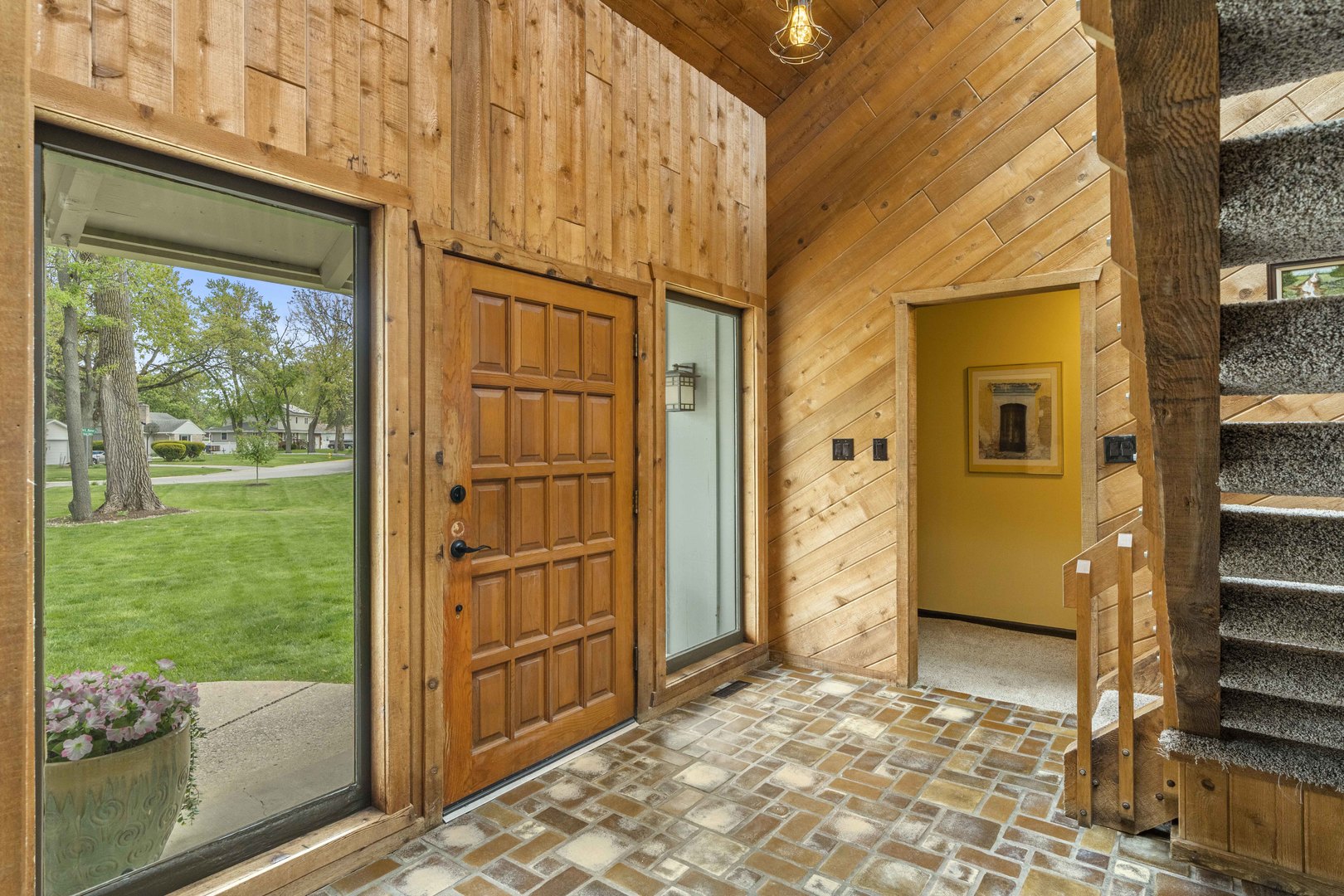 11 Park Manor Drive, Dyer, IN 46311