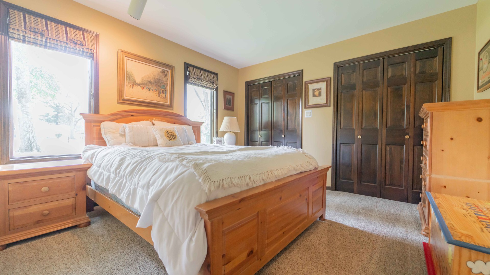 11 Park Manor Drive, Dyer, IN 46311