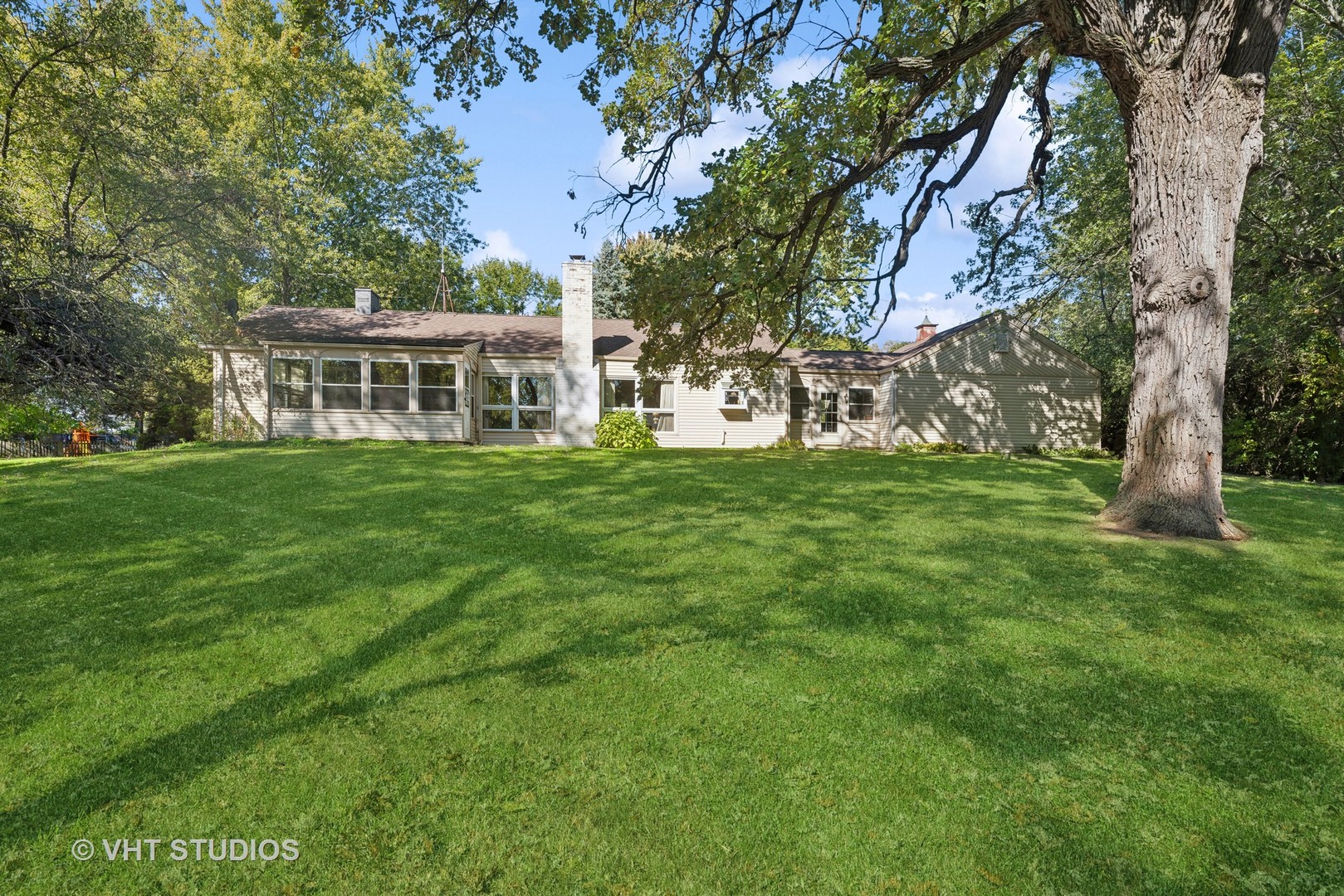 16937 W Jonathan Lane, Gurnee, IL 60031