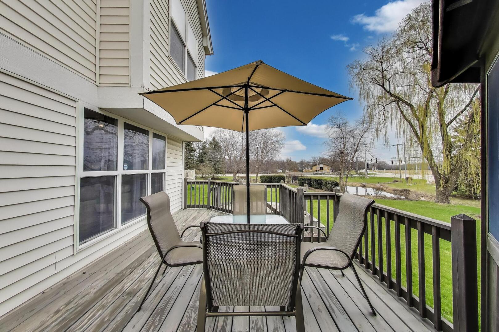 312 Garrison Circle, Port Barrington, IL 60010