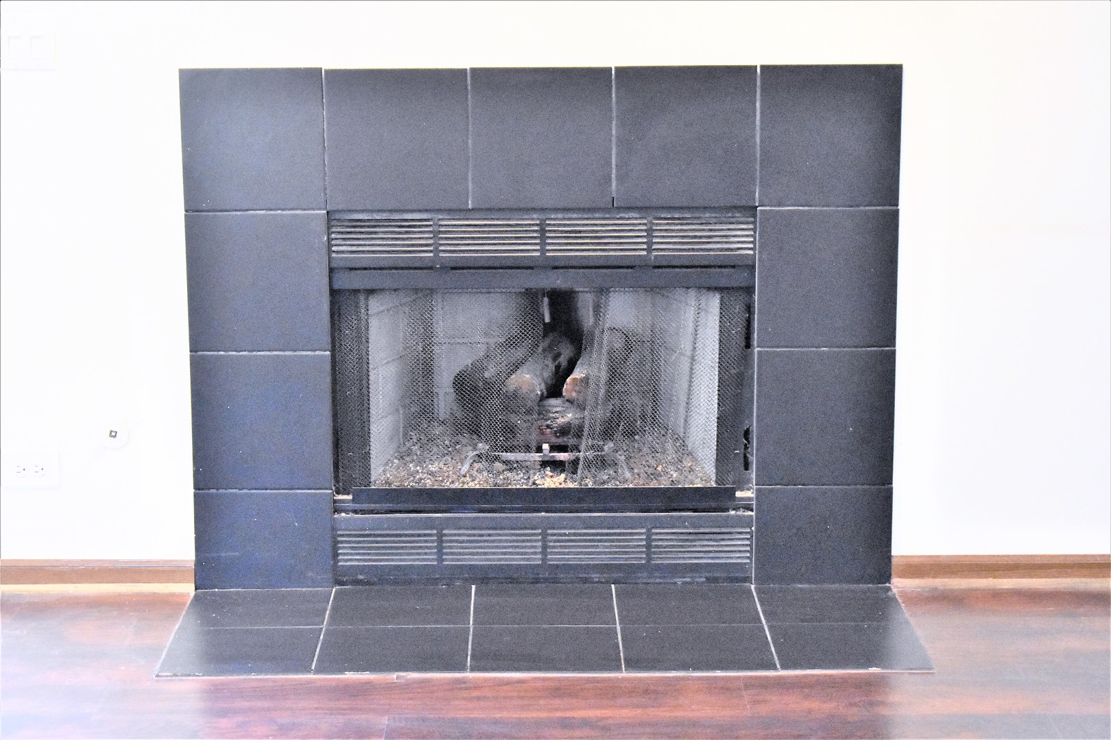 1640 HILTON HEAD Drive, Naperville, IL 60563
