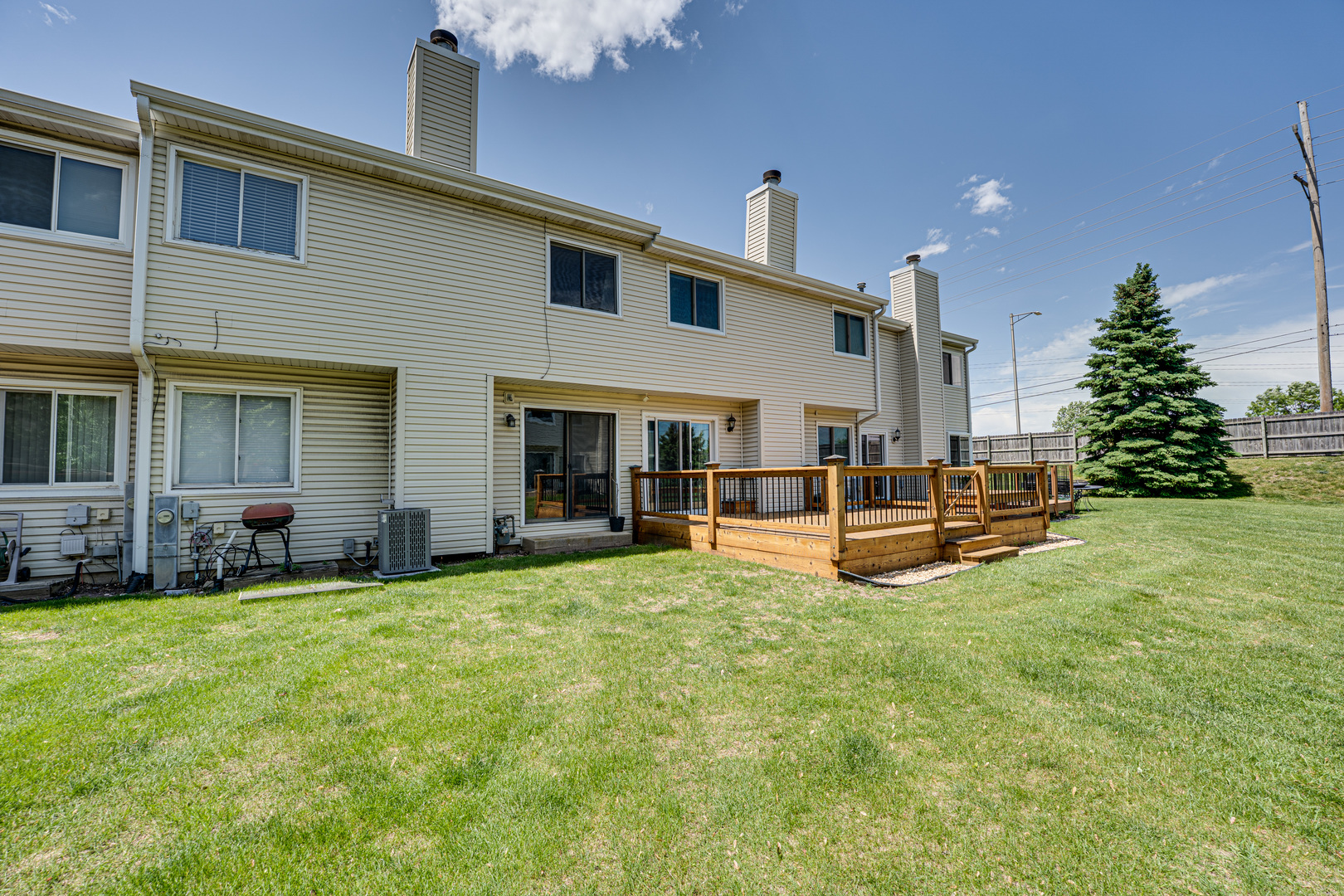 1640 HILTON HEAD Drive, Naperville, IL 60563