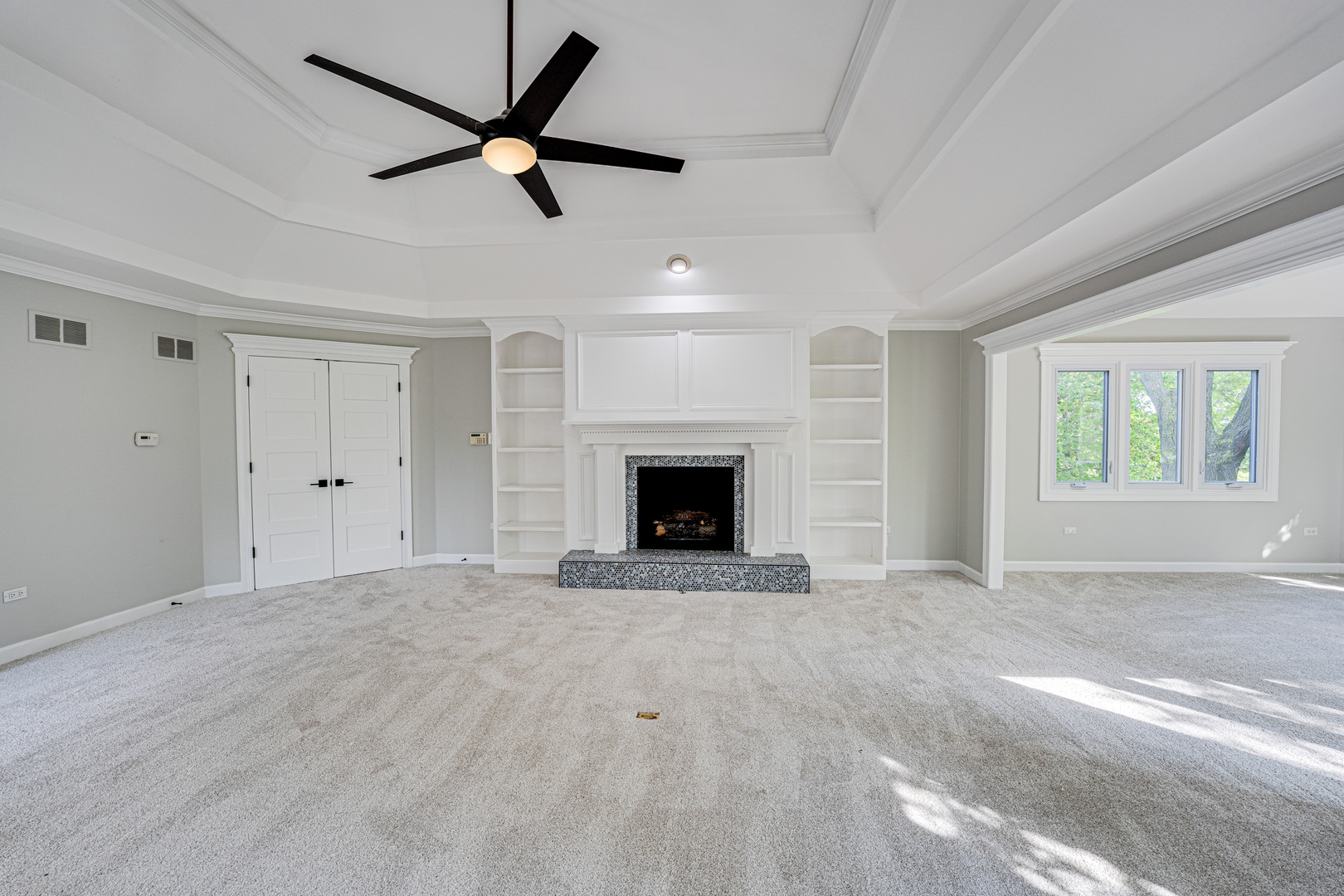 1565 WINBERIE Court, Naperville, IL 60564
