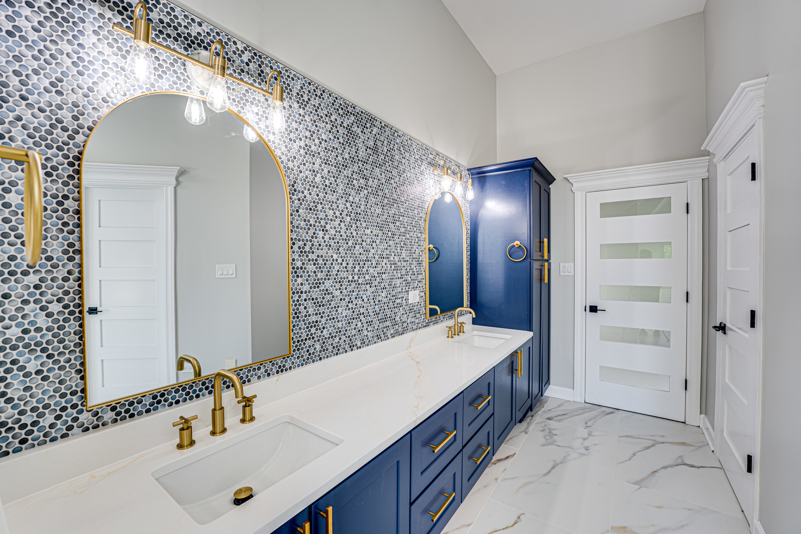 1565 WINBERIE Court, Naperville, IL 60564
