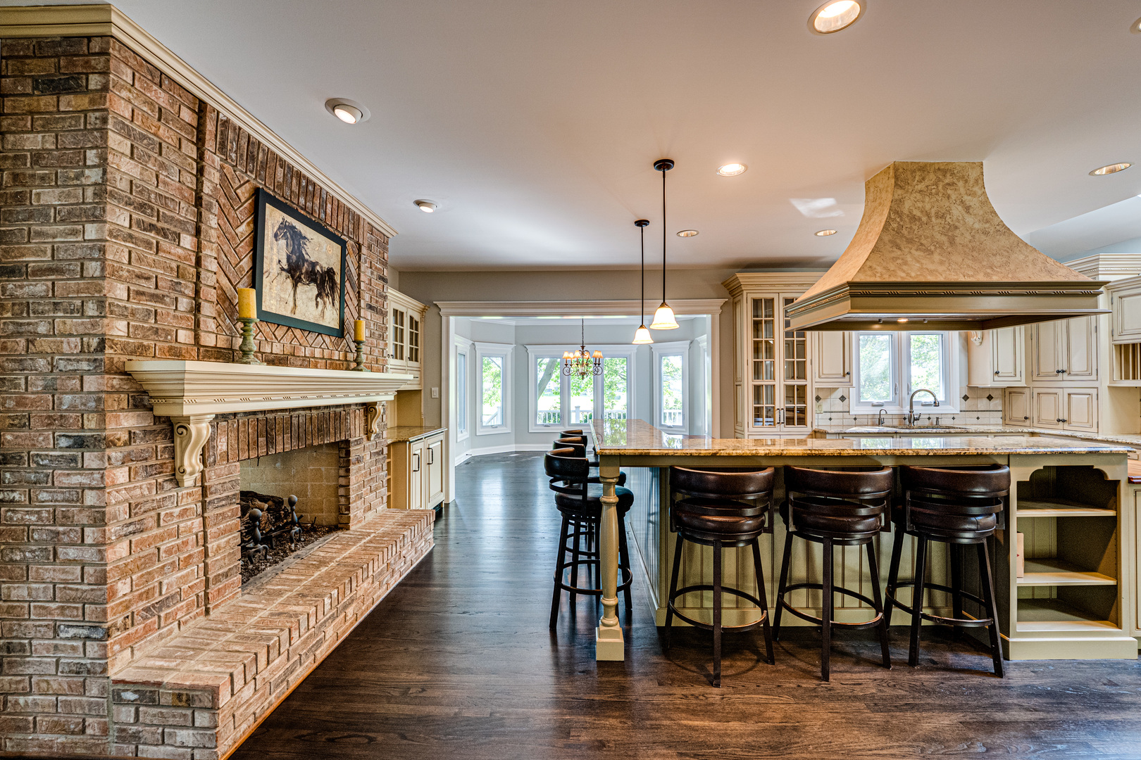 1565 WINBERIE Court, Naperville, IL 60564