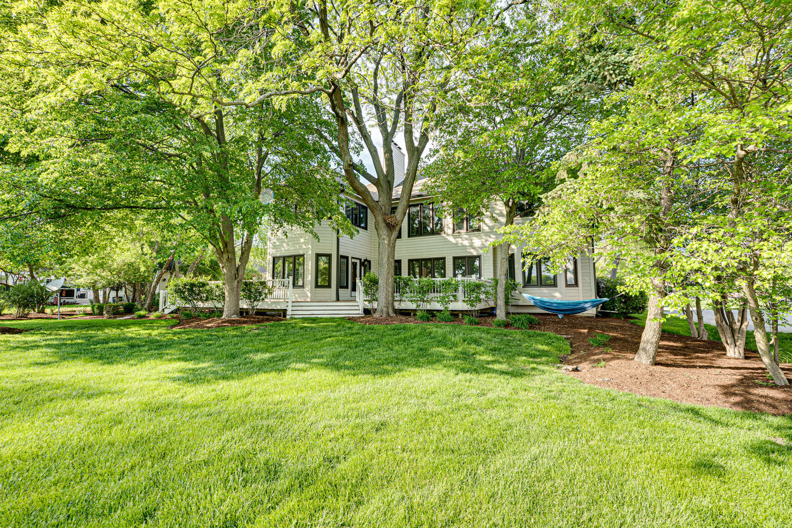 1565 WINBERIE Court, Naperville, IL 60564