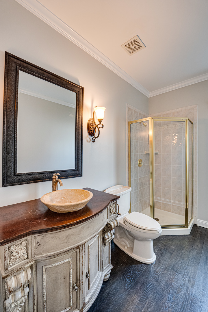 1565 WINBERIE Court, Naperville, IL 60564