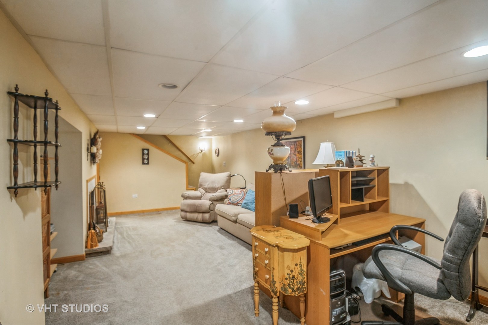 28593 W Fox River Drive, Barrington, IL 60010
