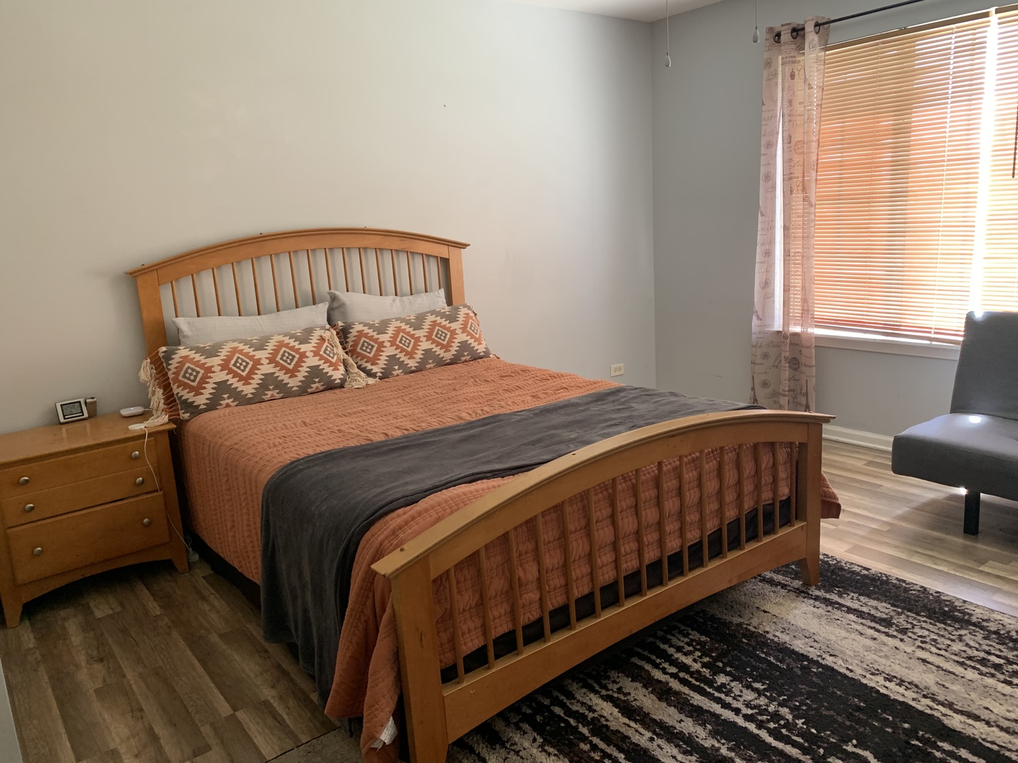 2406 Daybreak Court, Elgin, IL 60123