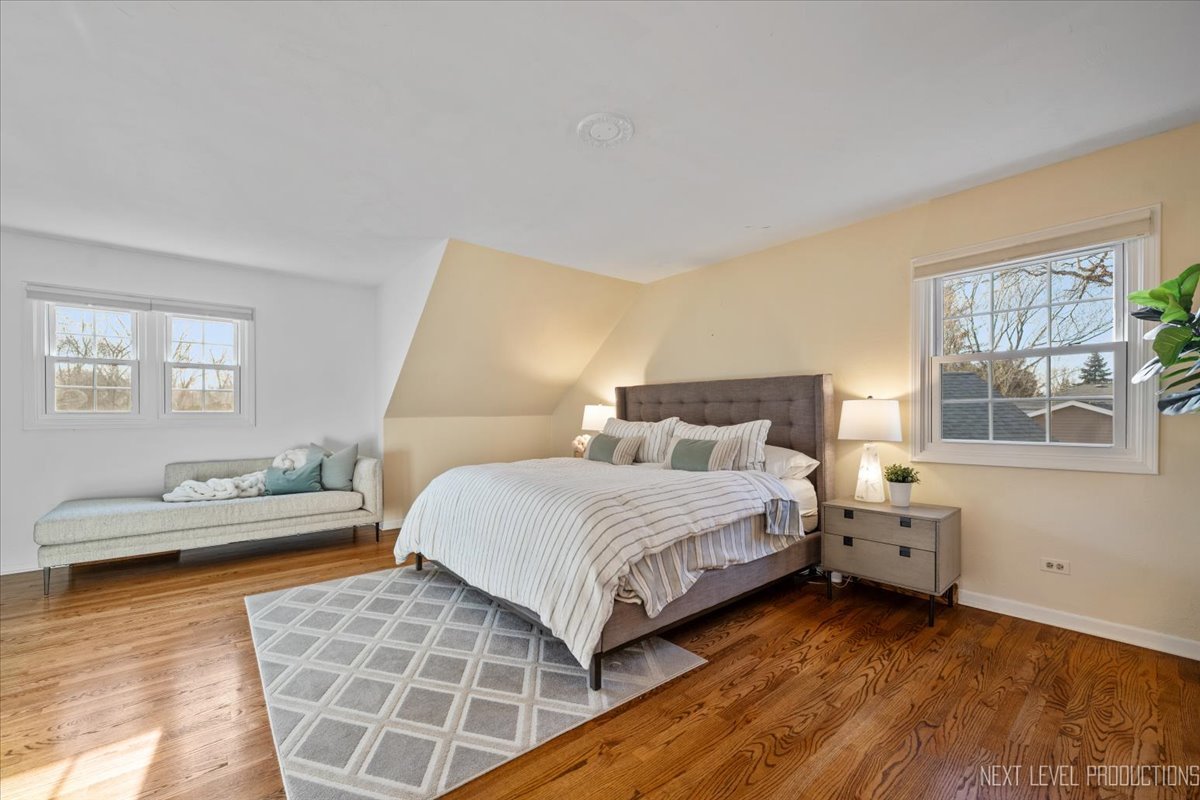 10S191 Alan Road, Naperville, IL 60564