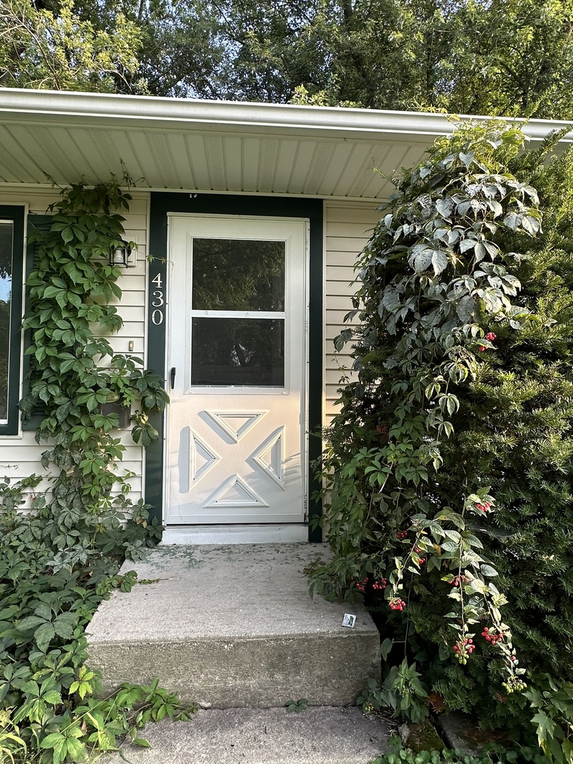 430 Spring Avenue, DeKalb, IL 60115