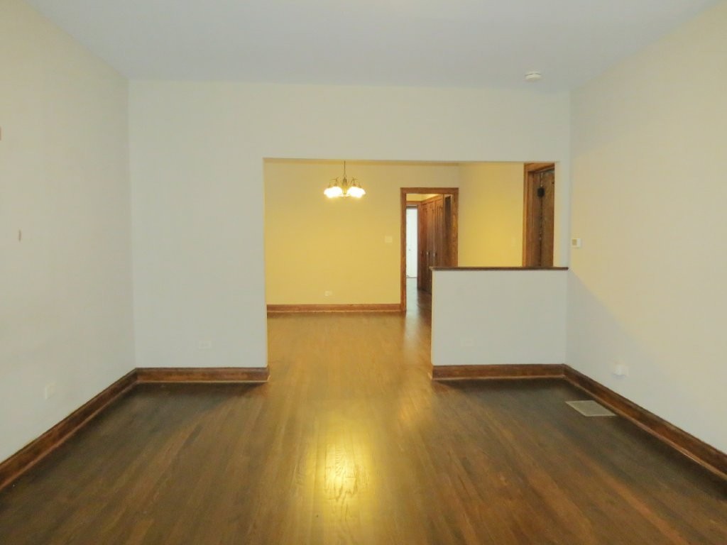 1231 Ridgeland Avenue, Berwyn, IL 60402