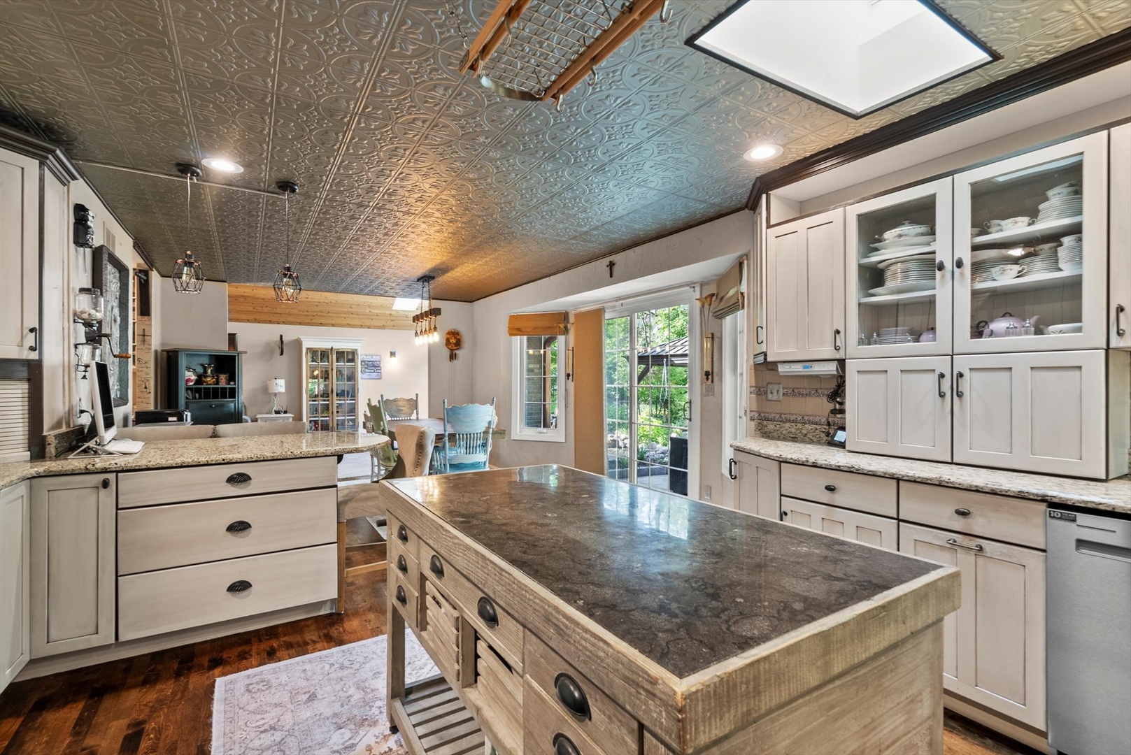 12425 W Regan Road, Mokena, IL 60448