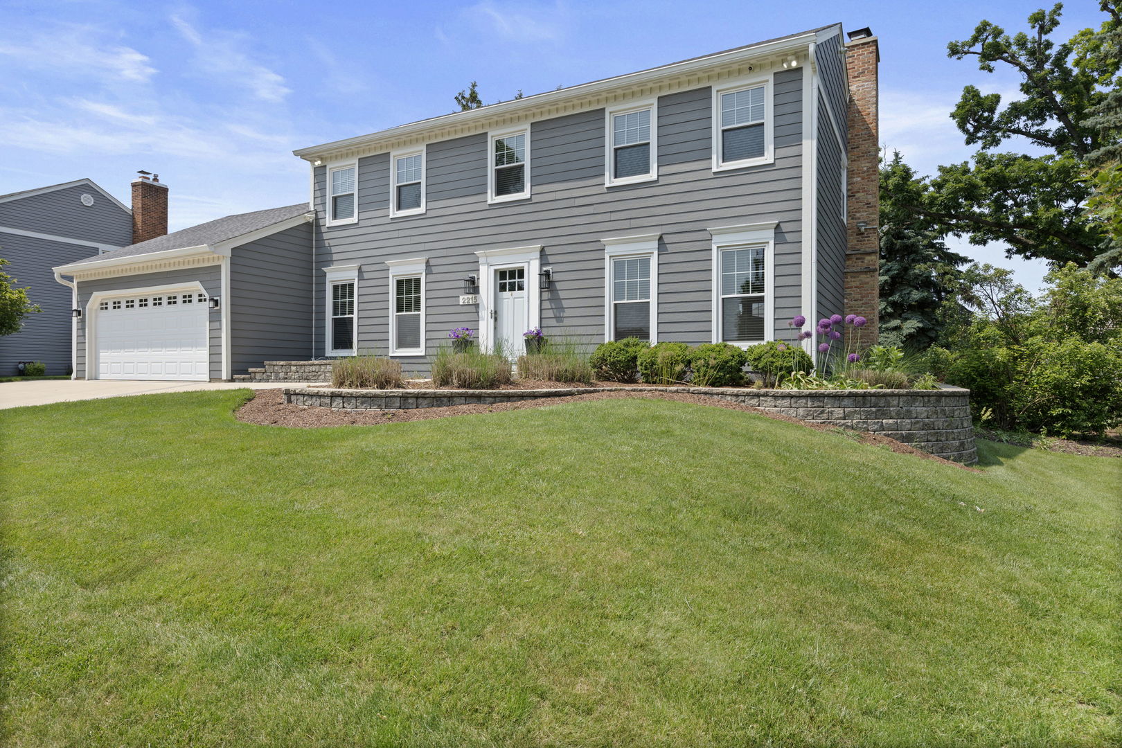 2215 Barger Court, Wheaton, IL 60189