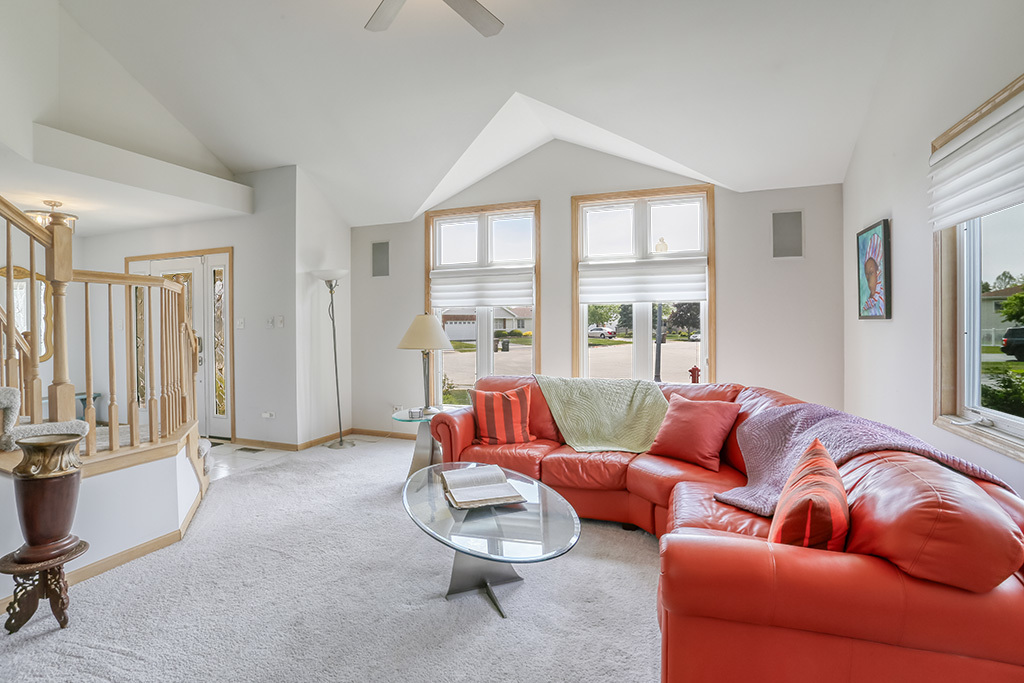 1372 Pheasant Chase Circle, Beecher, IL 60401