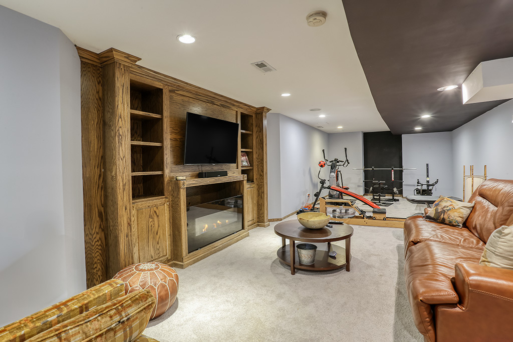 1372 Pheasant Chase Circle, Beecher, IL 60401