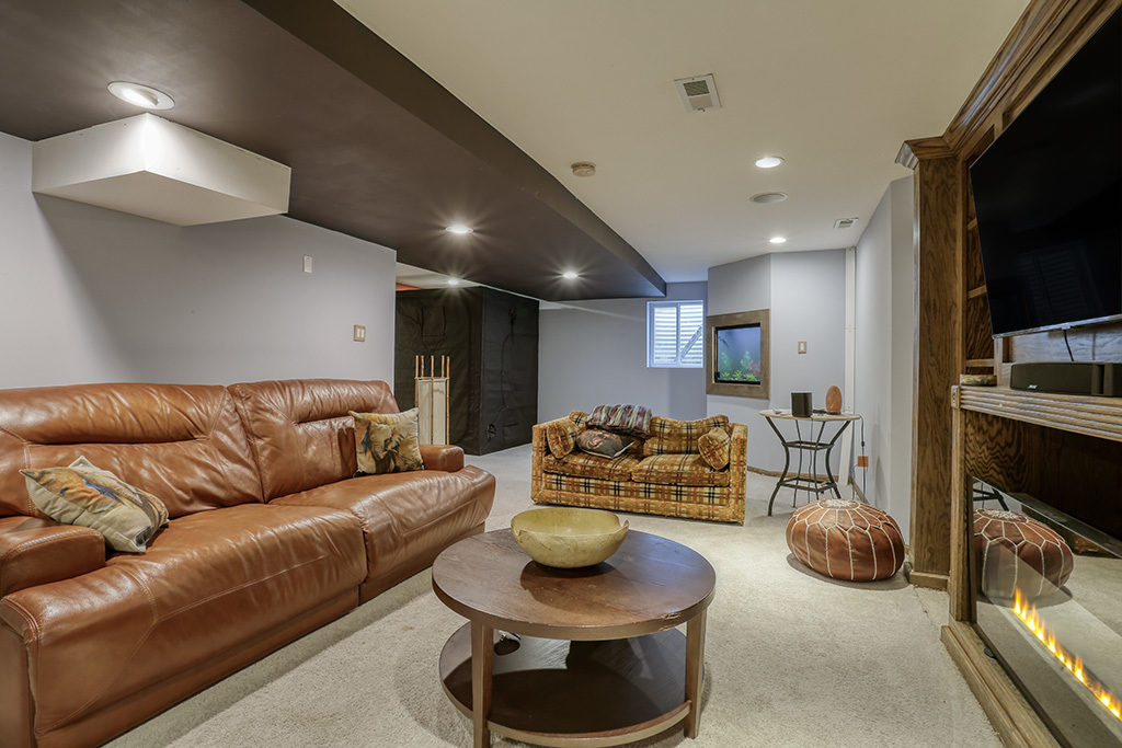 1372 Pheasant Chase Circle, Beecher, IL 60401