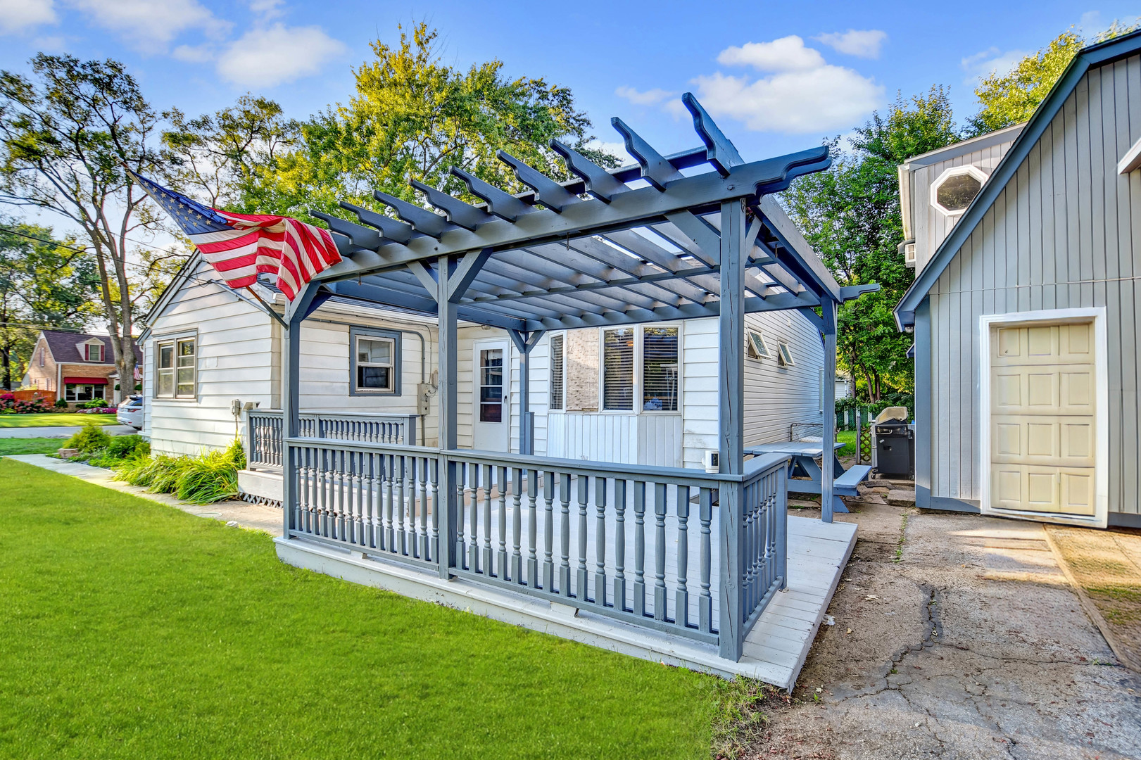 16957 Sayre Avenue, Tinley Park, IL 60477