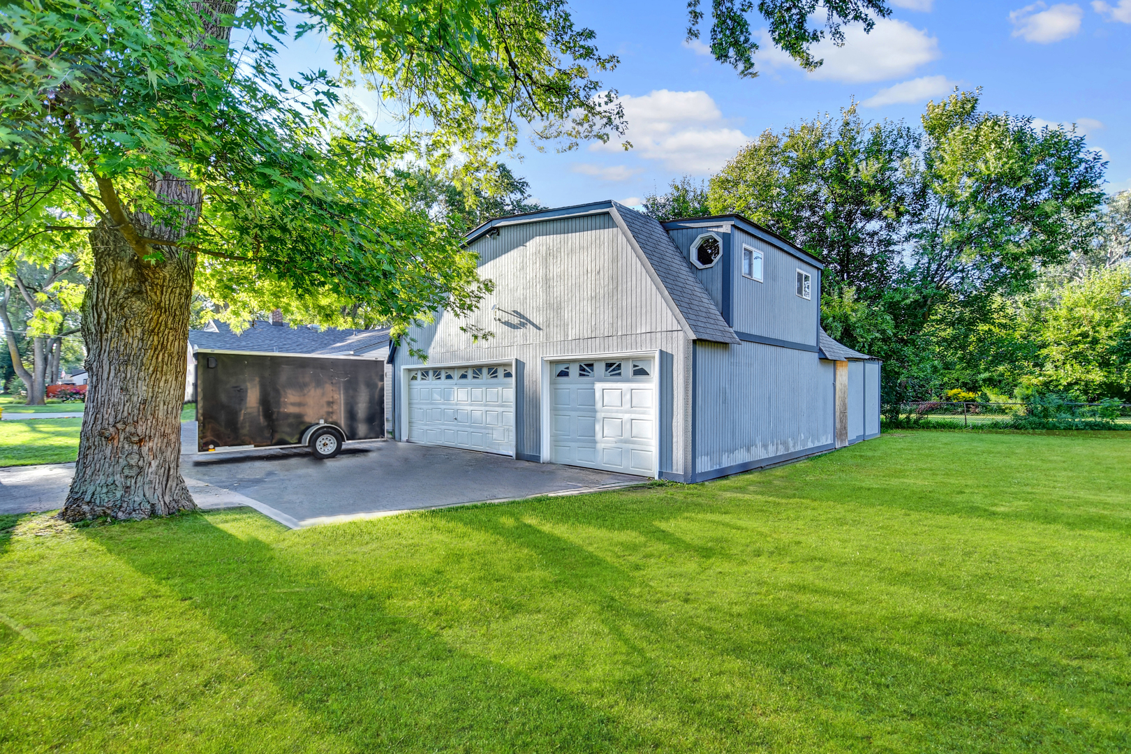 16957 Sayre Avenue, Tinley Park, IL 60477