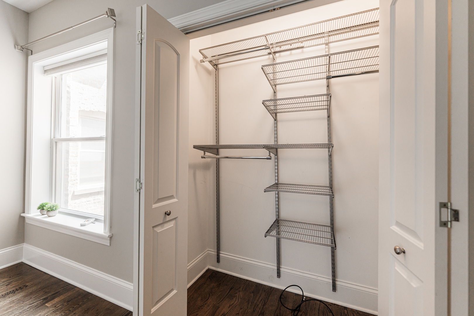 6337 N Magnolia Avenue #2, Chicago, IL 60660