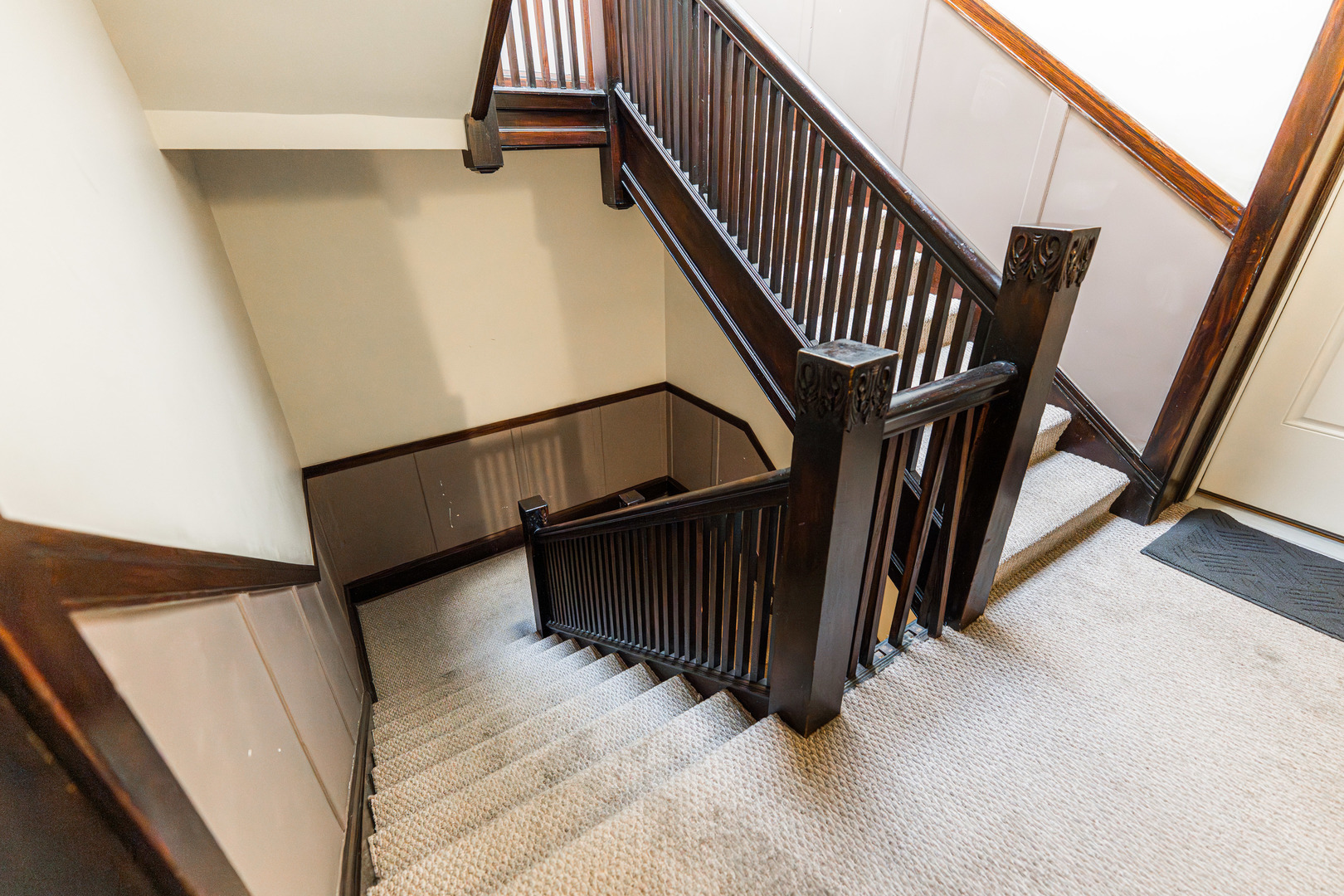 6337 N Magnolia Avenue #2, Chicago, IL 60660