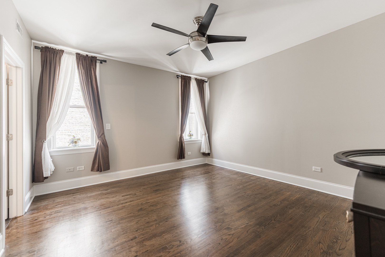 6337 N Magnolia Avenue #2, Chicago, IL 60660