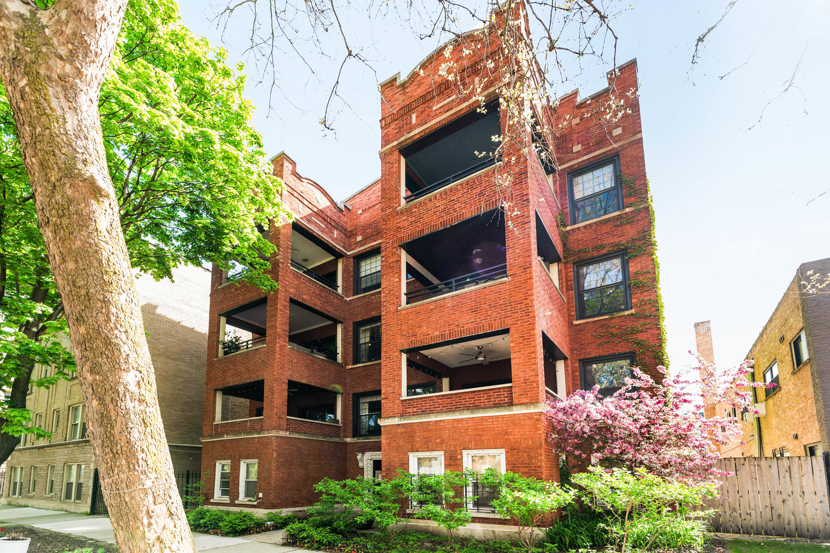 6337 N Magnolia Avenue #2, Chicago, IL 60660