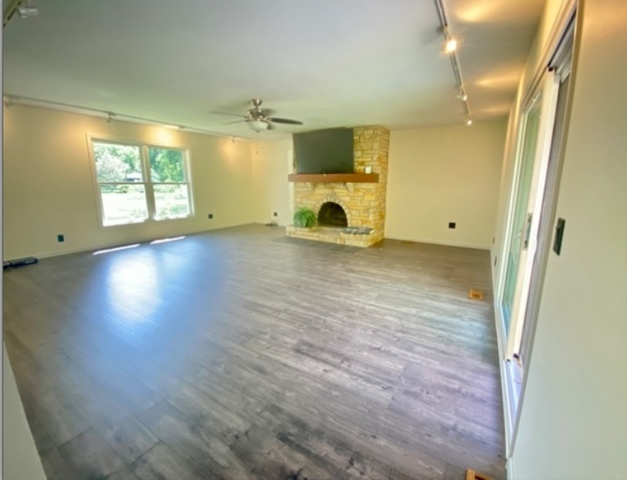 4775 Douglas Road, Oswego, IL 60543