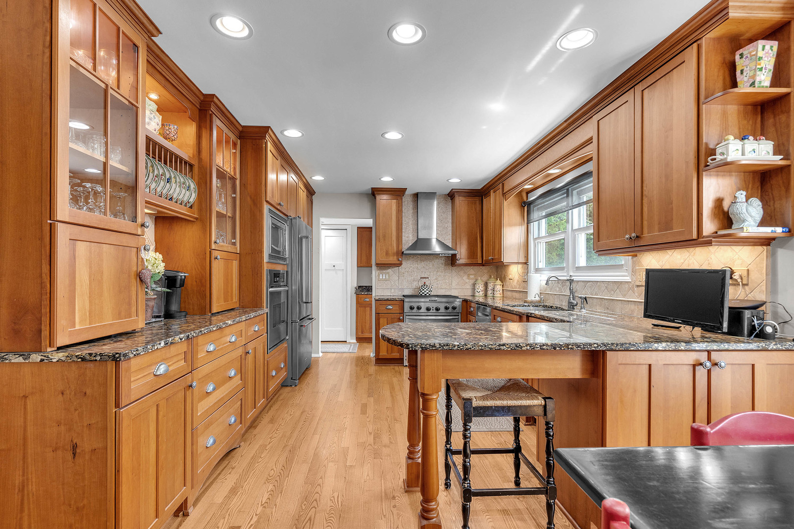 1386 Berkley Court, Buffalo Grove, IL 60089