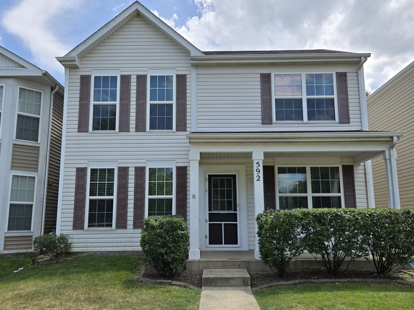592 Four Seasons Boulevard, Aurora, IL 60504
