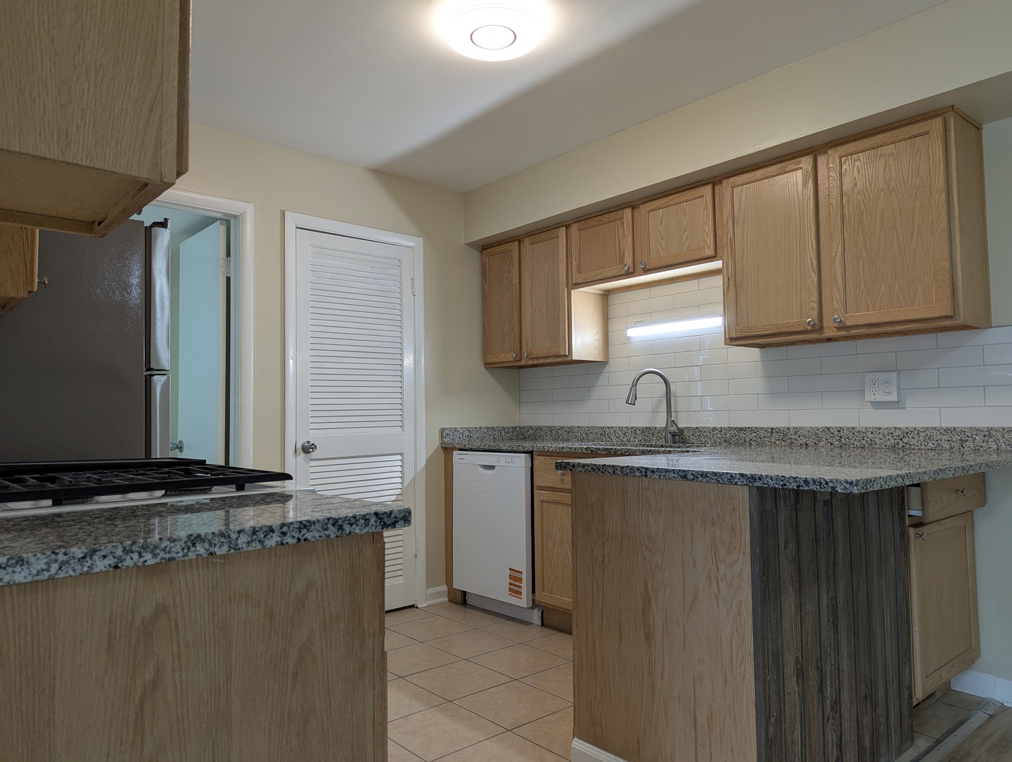 25 Wildwood Lane #G, Bolingbrook, IL 60440