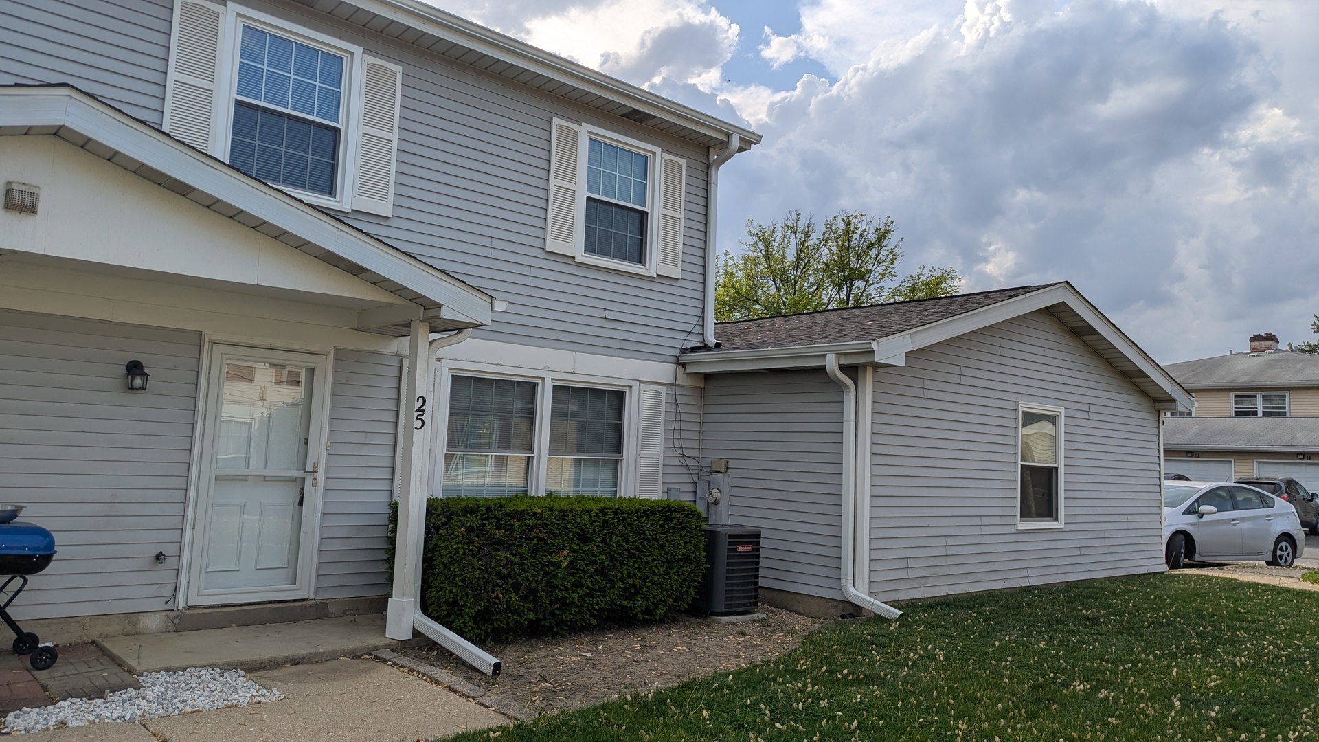 25 Wildwood Lane #G, Bolingbrook, IL 60440
